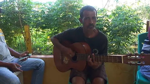 #laguambon #cover om edi #ambonmalukuindonesia🇮🇩 #trending #fylpシ #fypdongggggggg #tiktok 