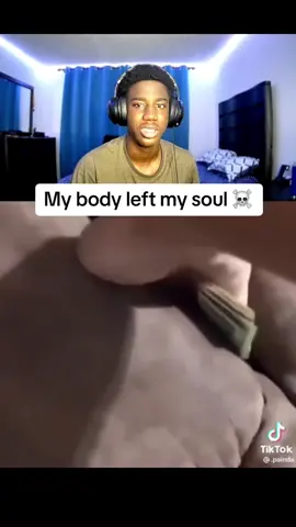 My body left my soul ☠️ #trending #twitch #funny #twitchclips #gaming #flinch 