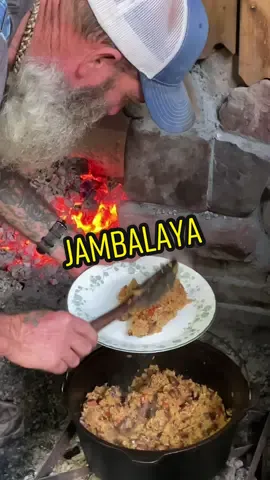 Let’s cook some Jambalaya #cacestbonseasoning #whatwecookedtoday #cookingwithcajun #jambalaya #castironcooking #outdoorcooking 
