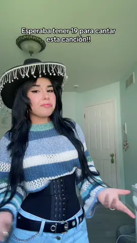 Me creo súper grande // IG: britneyst04