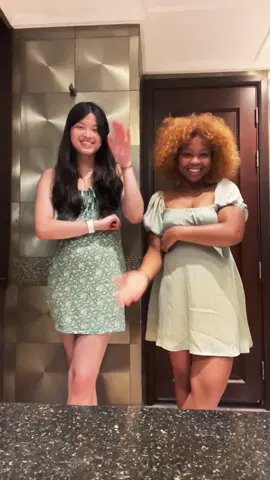 👩🏻‍🤝‍👩🏽🇹🇭 #thailand 