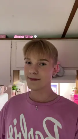 maybe not my best work 🫣💖 // #cookwithme #dinnertime #pink #fyp #Vlog #pinkkitchen #girlytok #pinktok #pinkpinkpink #naruto #cooking #meijer 