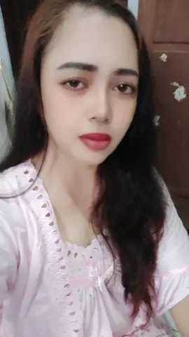biarlah semua berlalu sendiri 😥