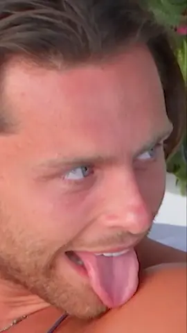 Sometimes it is hard whether to believe Casey or not😂 #LoveIsland  #worldofloveisland  #loveislanduk  #prank  #alien