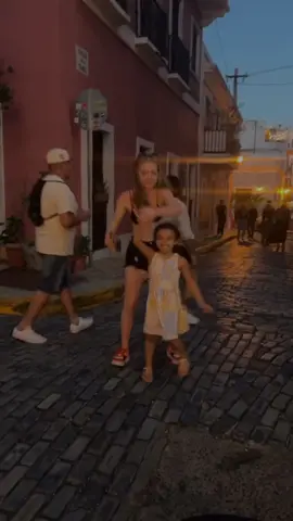 #CapCut   dancing in Puerto Rico #f#fypv#viral