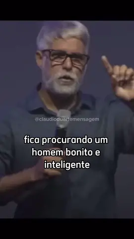 Ou é bonito ou inteligente 😂    #pastorclaudioduarte #claudioduarteengraçado #pastorclaudioduartecasamento #claudioduarte #pastorclaudio #pastorclaudioduarteoficial 