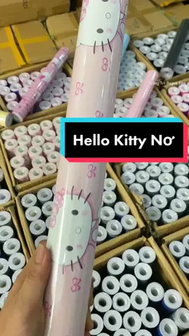 Hello Kitty tuổi thơ của bao Công Chúa  bạn nhớ bấm thêm Voucher ưu đãi nhé #giaydantuong #trangtriquynhfinn #baosalemuahe #hellokitty #kitty #miengdantuong #phongbegai #phongbegaimauhong #decorphong #decorphongngubegai #congai #phongcongchua #decaldantuong #decaldantuongchobe #decor 