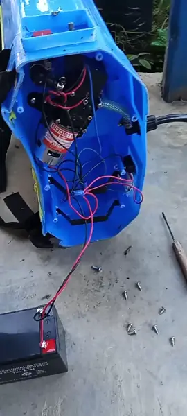 Ganti Baterray sprayer elektric.. carger juga kita ganti... yang ppunya masalah sama silahkan lihat produk di klik keranjang kuning..#fyp #mandiri2023 #tanipedia #petanimuda #pertanian #viral #petanimuda #pupukorganik #organic #tiktok #pupukorganikcair #semangka #sawit #sprayer #carger 