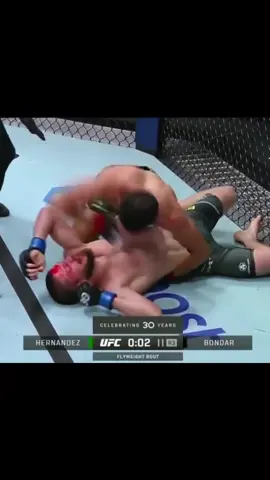 Carlos Hernandez DESTRUYE a su oponente en UFC Fight Night #viral #edit #pelea #fight #UFC #mma 