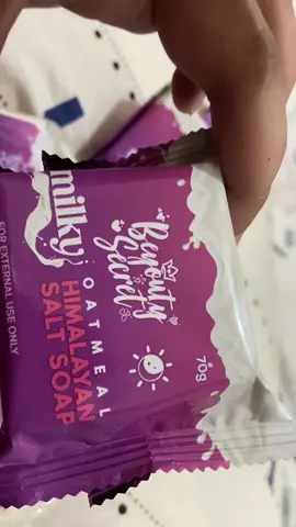 #beyoutysecret  #milkyoatmealhimalayansaltsoap #hazelgrace 