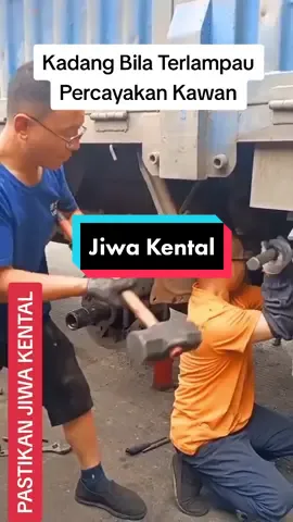 Tersilap sedikit membawa bencana kepada rakan kita.. #pomenkampung #repairlori #abamlori 