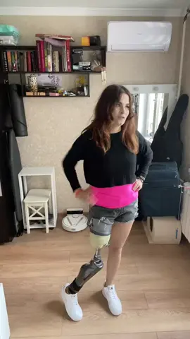 Всем хорошего дня #танцы #dance #live #robonasha #робоняша #москва #мотивация 