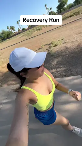 Happy Sunday Y’all!! #beginningrunner #slowrunner #runner #showedupformyself #runtokcommunity #lululemonaddict 