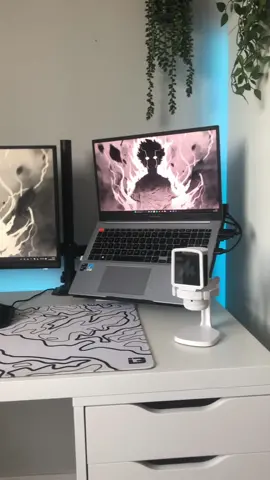 Setup looking clean atm #GamingSetup  #laptopsetup #cleansetup #techtok #fyp #viral #lctech 