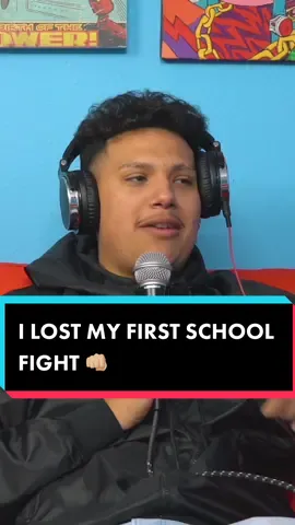 SNITCHES GET STITCHES 🤕 TAG A SNITCH #foryoupage #foryou #viral #kickbackcrew #podcast #podcastclips #funnystory #funnypodcast #ybrazzy #schoolfight #fight #storytime #laugh #fyp 