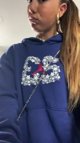 las sudaderas grandes😍😍