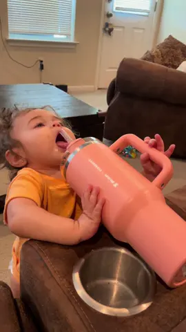 Baby takes on Stanley x Starbucks cup🥹🫶🏻 #StanleyCup #watertok #greedybaby #dramaqueen #loveithere #jokes #girlmama #whatsmineishers #momtok 