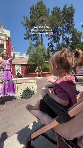 This will forever be one of my favourite videos🌸☁️🫧#corememory #disney #disneycorememory #disneylandparis #dreamandshinebrighter #disneymemory #rapunzel 