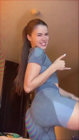 Llegué de entrenar con energia jajajaj