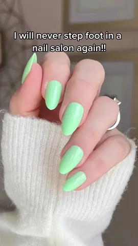 Salon quality press on nails… won’t break the bank, reusable, durable, beautiful, will not damage your nails, easy peasy to apply. 🔗 in blo #CapCut #pressonnails #easypeasy