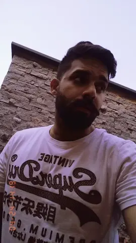 #unfrezzmyaccount #viral #Duet #foryoupage #burhan_tv #watchtillend #views #trending #faceexpression #like #growmyaccount #blooper #WeLoveToSmile #duet #HoJaJazbaati 