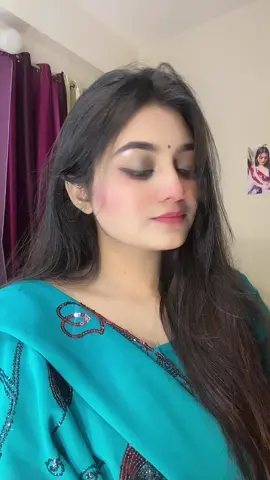 আনমনে😅