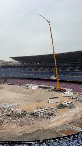Home under construction 🏗️ #fcbarcelona #barçaontiktok #barça #deportesentiktok #football #sports #tiktokfootballacademy #barcelona