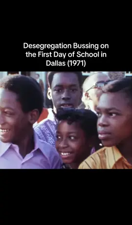 Lets not forget segregation was and is a very real thing. Not only that but it didn't happen that long ago. #segregation #desegragation #kids #school #70s #bussing #school #students #blackkids #fight #justice #africanamerican #africanamericanculture #africanamericanhistory #soulaan #fyp 