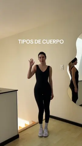 Tipos de cuerpo de mujer! Son 5 y saber cual es el tuyo te ayudara a aprovechar al máximo tu silueta y usar las prendas a tu favor ASESORIA PERSONALIZADA @dumpling_styling   #tiposdecuerpo #styling #cuerpoovalo #cuerporelojdearena 