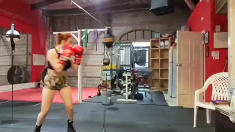 Ready to #laveladadelaño3  #amouranth #fyp #viral #boxing 