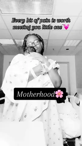 All natural 3x for myself 😩🌸. Sometimes I don't even know how I do it myself😊😮. #motherhood #wifemom #reality #familyof5 #newbornbaby #trend #laboranddelivery #postpartumrecovery #ilovemybabies #motherhoodlife #momof3 #momcontent #MomsofTikTok #momwithkids #havingababy #babylove #babytok #allnaturalbirth 