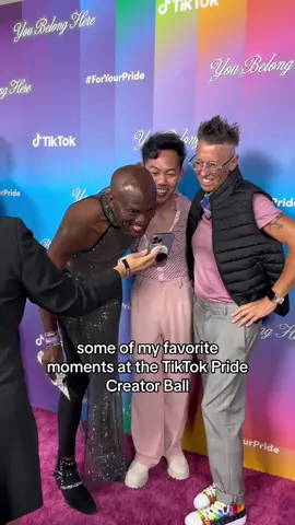thanks @TikTok @tiktok creators for putting this event together and inviting all of us!! 🙈🤧 #tiktokpride #tiktokprideball 