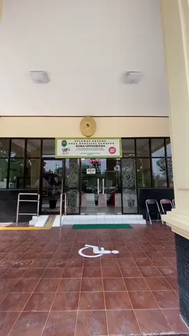 Sudah intip jenis pelayan apa aja di Pengadilan Negeri Sangatta? untuk lengkapnya bisa ke link dibawah ini ya : https://id.pn-sangatta.go.id/2021/10/11/jenis-layanan/ yang mau tanya-tanya sekitar pelayanan pengadilan bisa komen dibawah ya 🙏😊 #pengadilannegerisangatta #sangatta #pnsangatta #SIAP