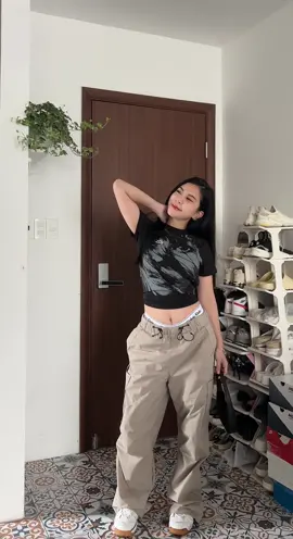 GRWM with @swe.vn  #OOTD #outfitideas #clothes #mixandmatch #review 