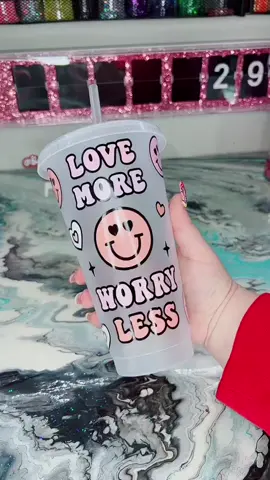 🤘🏼#livelaughtoasterbath #lovemoreworryless #tumblers #coldcups 