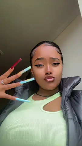 ሆ ! ልደግበት😒 😂#fyp #foryou #foryoupage #habeshatiktok #ethiopian_tik_tok #bemniyee @LALA LAND  nail🫶🥵
