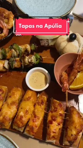 Voltamos a um dos nossos restaurantes favoritos de tapas 🍤 #food #foodporn #foodreview #restaurantereview #restaurante #tapas #travellife #travel #portugal 