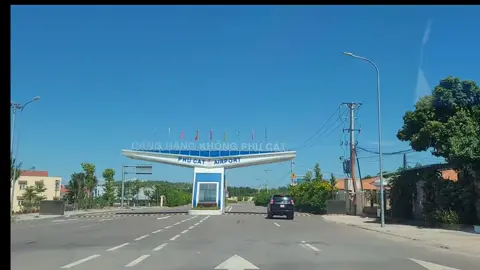 Sân bay phù cát