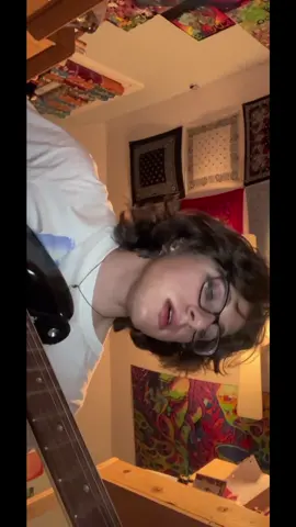 bedless -PTV (redo)  hi guys!! its been forever haha :,P ive been super busy and sick (again) so sorry for the inactivity!! much to come soon tho :D #ptv #piercetheveil #piercethevic #piercetheveiltok #singing #song #songs #guitar #guitartok #music #musician 