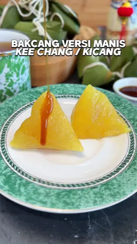 Replying to @🥀 kicang dicocol gula merah cair, selai srikaya, atau gula pasir ini enak banget loh bakcang versi manis punya rasa dan harum yang kas anyway selamat hari makan bakcang!! #dragonboatfestivals #zongzi #keechang #chinese #bakcang #kicang #serunyakuliner 
