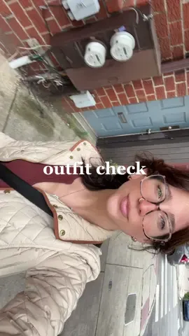 another one because like i said…this song has a chokehold on me right now 😅  hot girl walks all day everyday with my boy 🐾🫶🏼  check out my am@zon st0refr0nt for some dog mama essentials 💕  #trending #outfitcheck #toreylanezsong #kasiamoniqueoutfits #kasiamoniquecontentcreator #phillycontentcreator #workfromhomeoutfit #dogmomoutfit #dogmomessentials #shoponamazon 