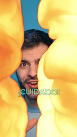 Ponle Humor a tu video con el Efecto Explosión💥 😂 #videosgraciosos #videosdehumor #comoeditarvideos #Filmora  El efecto explosión es el recurso perfecto para ganar la atención de tu audiencia y soprenderlos con un efecto divertido.