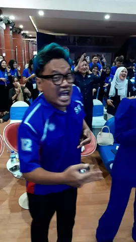 Surya Utama/Uya Kuya BACALEG DPR RI PARTAI PAN Wilayah : #jakartaselatan  #jakartaselatanviral  #jakartaselatanfoodie  #viral  #viralvideo  #viraltiktok  #virall  #jakartaselatanfoodies  #jakartaselatan_kuningan  #jakartaselatanviral🎶  #goyang  #goyanggemasmochibaby  #goyangokky  #goyangshopee  #goyangasliichitan  #jakartapusat  #jakartakeras  #jakartacity  #jakartavseverybody  #luarnegeri  #luarnegeritiktok  #luarnegerihitss  #luarnegerivibe  #goyangviral  #goyangviralversi2020  #goyanggledek  #goyangkelapa  #goyangasliichitan  #jagakarsa  #jagakarsaproject  #jagakarsaproperty  #tebet  #tebetecopark  #tebetravelmade  #manggarai  #manggaraipunya  #manggaraiselatan  #manggarai  #setiabudijakartaselatan  #ambasador  #jakartaselatanfood 