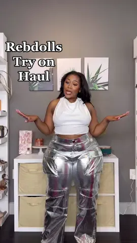 @REBDOLLS  has the looks on lock this summer 🙌🏾. I am OBSESSED with these metallic pants!!! Use code “BAD20” to save 20% #rebdolls 