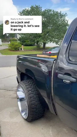 Replying to @Ron   bags baby lean it... what yall gotta say now 💀 #squattedtrucks #trucks #carolinatrucks #carolinasquat #chevy 