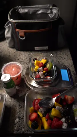 ASMR - packing my lunch for my night shift, gotta stay fueled for all 12 hours 😎 . . Just sent out all my emails for my 1:1 productivity coaching and only a few spots are left! Hurry and message me your email if you want some more information! 😇💯 . . . #motivation #mindset #coaching #asmr #packingmylunch ##growth##potential##lunchideas##nurse##malenurse##pediatricnurse##icunurse##cardiacnurse