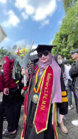 Officially M.Pd 🎓🥹😭✨🥳 #wisudaupi #togaupibaru #togaupi2023 #wisudaupi2023 #togaupi #wisudaupi #togawisudaupi #togaupiterbaru 