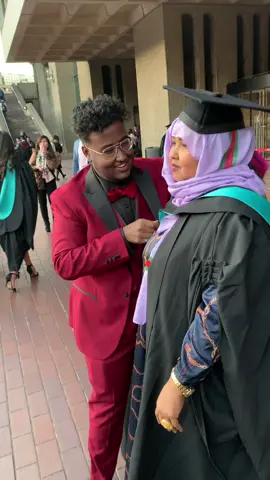 My proudest moment with my mum ❤️👨🏽‍🎓🎓 #fyp ##graduation##viral##mum##university