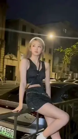 đỏ hồng hồng mà còn đeo bông@mtromhong #xuhuong_ #GamingOnTikTok 