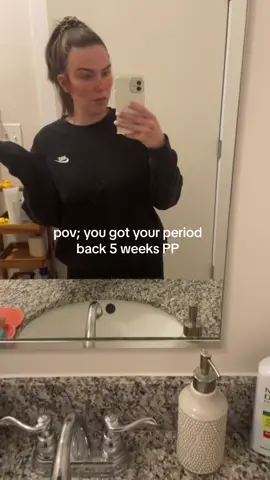 sleepless nights werent enough !!!! Guess im gods fav #newbornlife #postpartumbody #postpartumrecovery #postpartumjourney #period #auntflo #sheback #newmom #firstppperiod #periodtips #postpartumperiod 